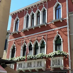 Palazzo Della Torre Venedig