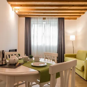 Mazzoni 10 Venice