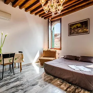  Apartman Venice Apartments
