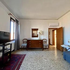 Apartament Calle San Giacomo, Wenecja