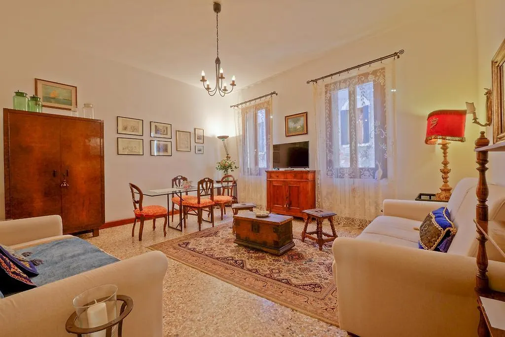 Ai Miracoli Apartment Venice 0*,