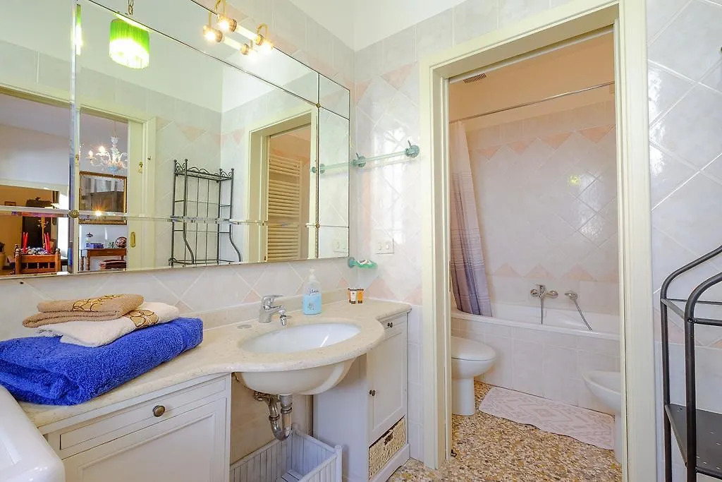 Ai Miracoli Apartment Venice